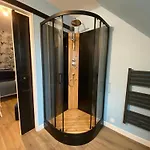 公寓 Normandy Couple Getaway With Garden *