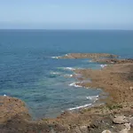 Normandy Couple Getaway With Garden 公寓