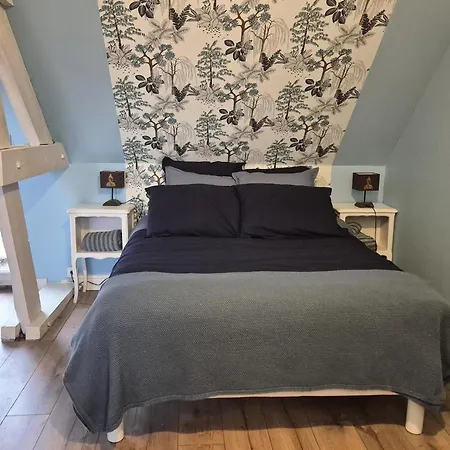 Apartment Normandy Couple Getaway With Garden Servigny