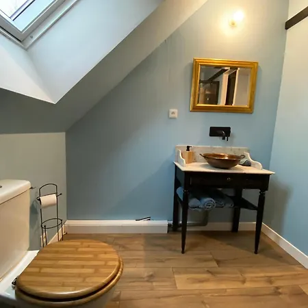 Normandy Couple Getaway With Garden