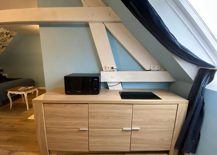 Normandy Couple Getaway With Garden Appartement