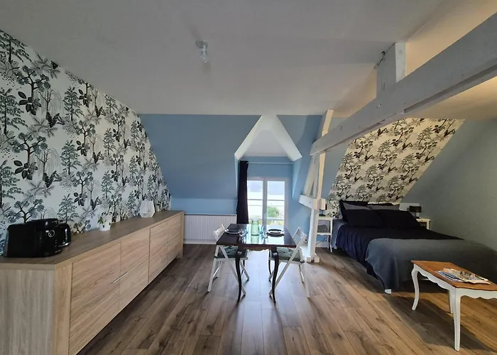 Normandy Couple Getaway With Garden