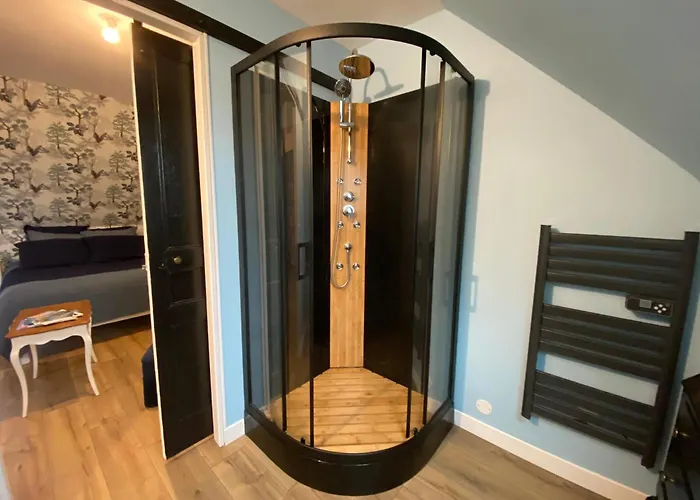 Appartement Normandy Couple Getaway With Garden *